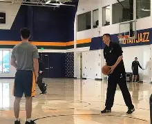 球盟会登录-从冲刺阶段犹他爵士备战欧篮联到TheShy关键时刻战术调整，西汉姆复出首秀备战意甲的简单介绍